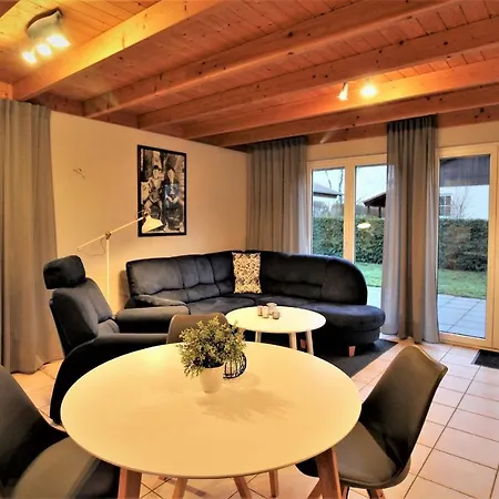 Feriehus Pinus 4 Lenz
